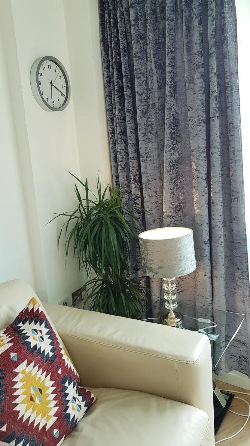 Marco Island -Spacious City Centre 2 Bedroom Apartment Nottingham Eksteriør billede