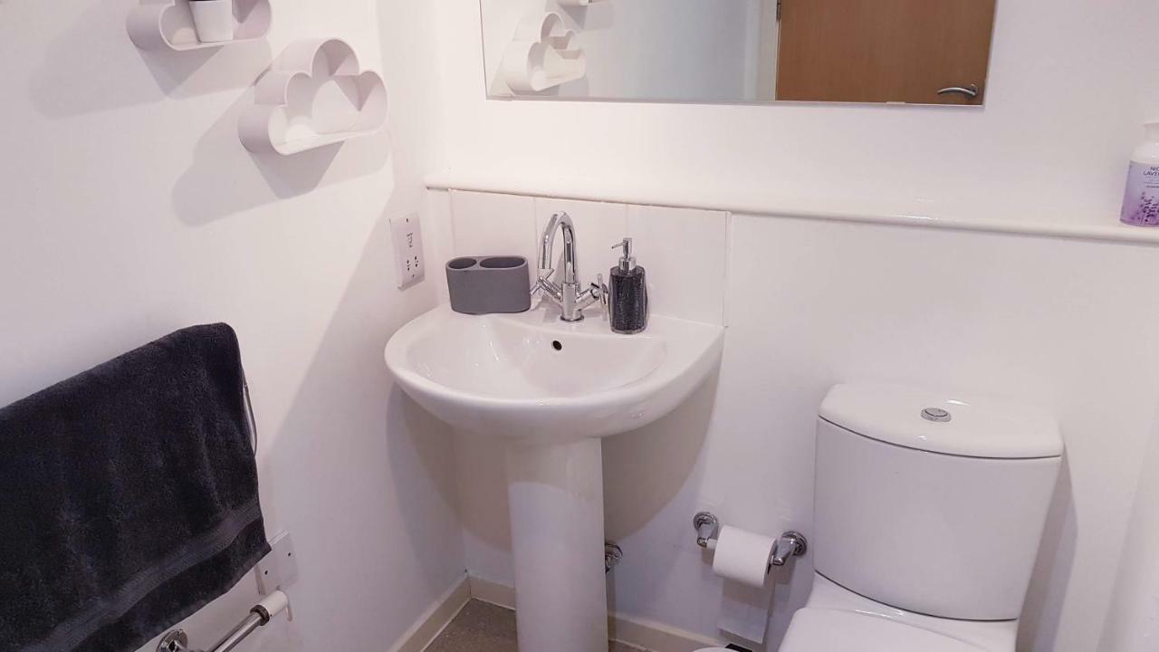 Marco Island -Spacious City Centre 2 Bedroom Apartment Nottingham Eksteriør billede