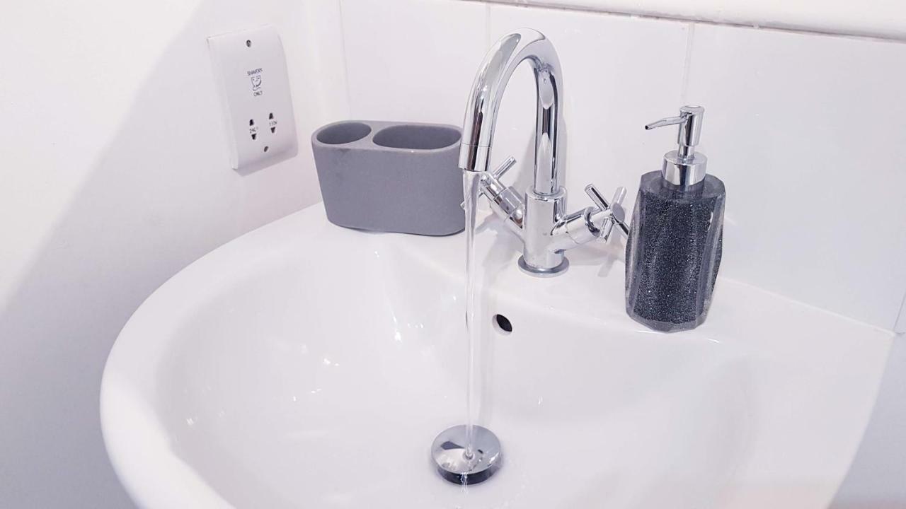 Marco Island -Spacious City Centre 2 Bedroom Apartment Nottingham Eksteriør billede